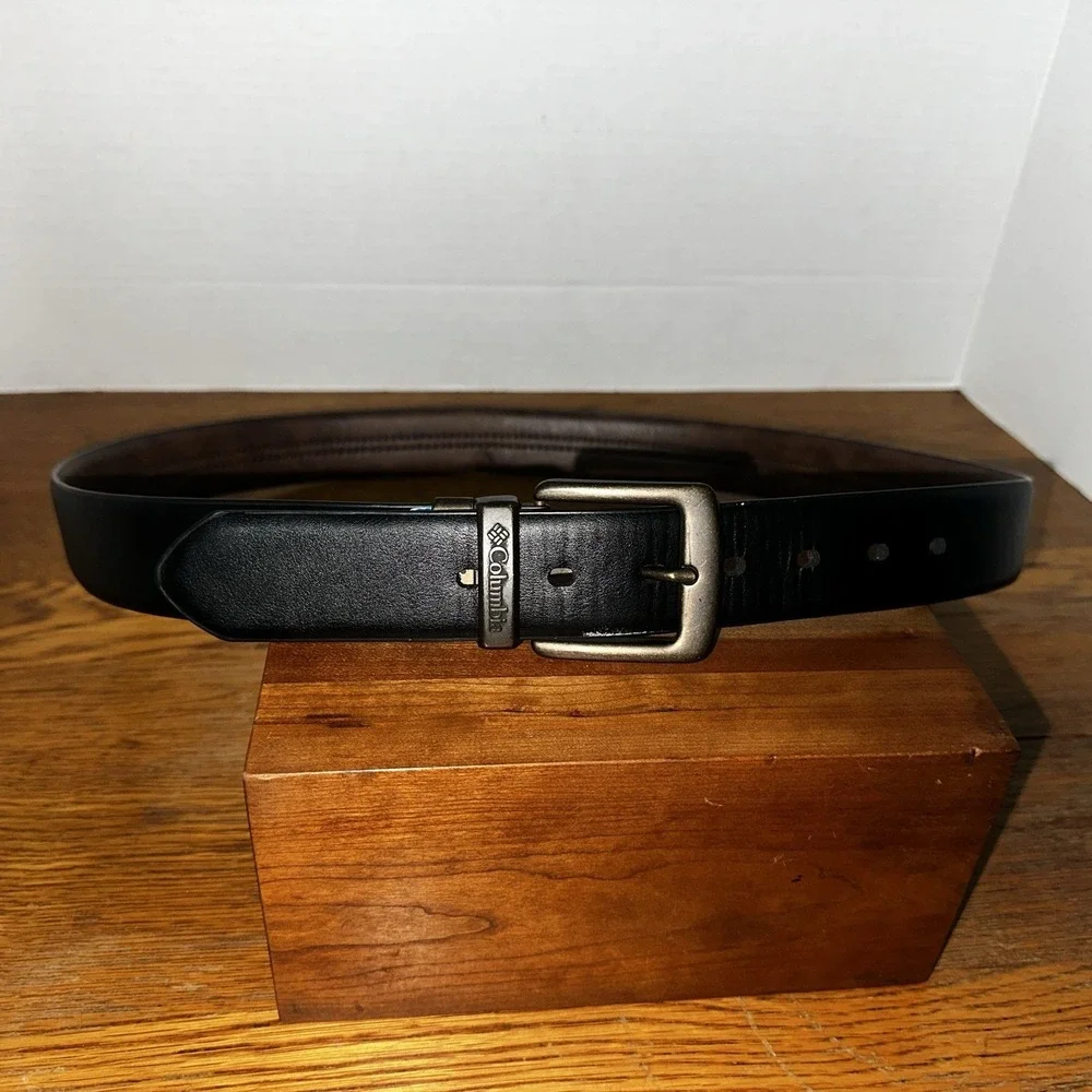 Columbia Reversible Black/Brown Synthetic Leather Belt Mens Size L 38-40‎